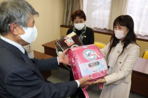 ランドセルを頂きました